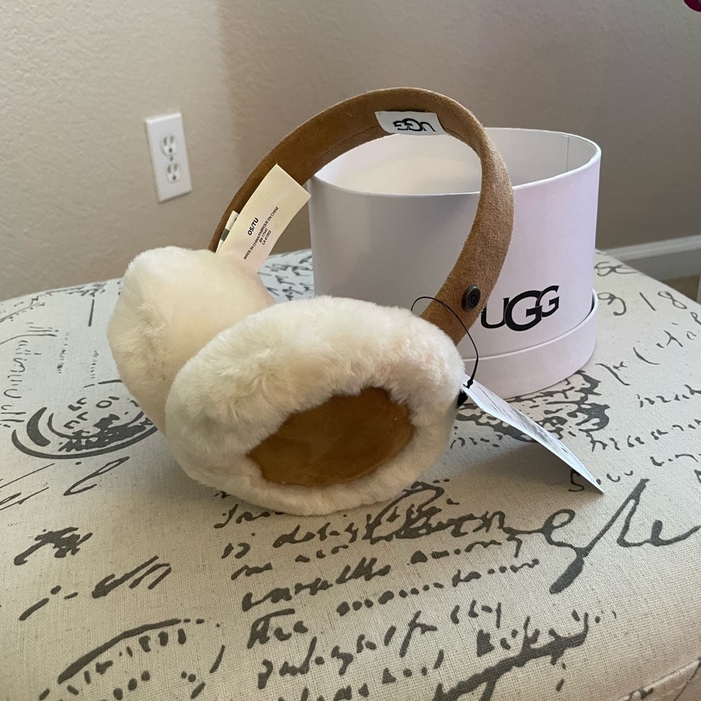Warm earmuff